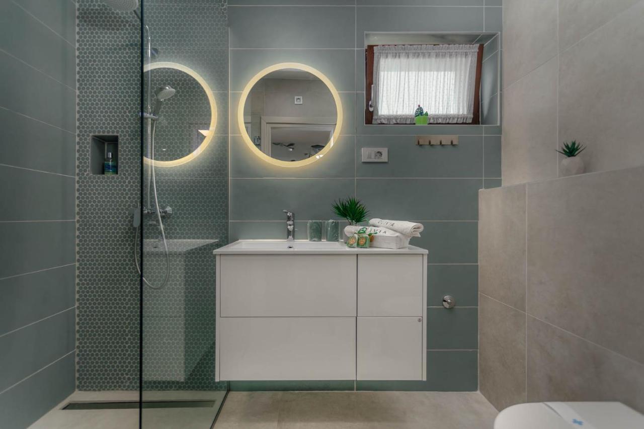 Apartments Olivia & Navy, Silo Εξωτερικό φωτογραφία